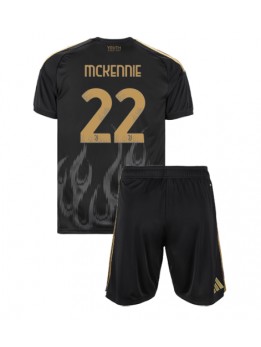 Otroški Nogometna dresi replika Juventus Weston McKennie #22 Tretji 2026-27 Kratek rokav (+ hlače)
